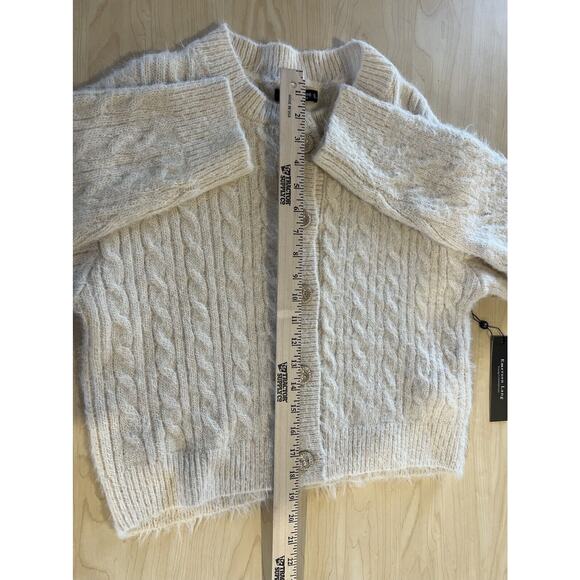 Emerson Lang NWT Young Contemporary Sweater Cardigan L Cream Buttons Cropped - Picture 5 of 6